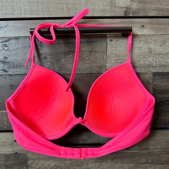 Hot Pink bikini top - Picture 2 of 2